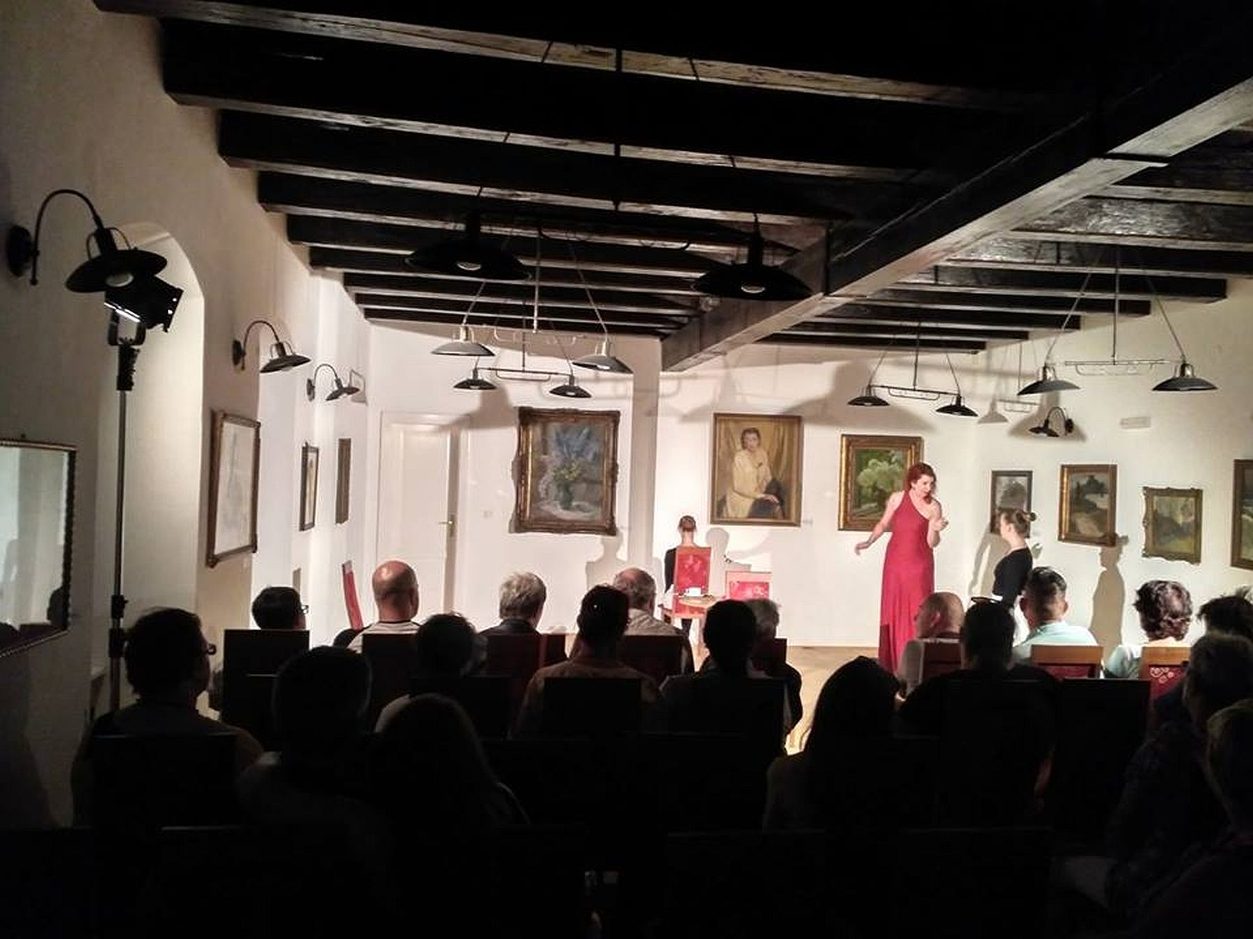 Jean Genet: Cselédek című darabját adja elő a Prospero Színkör szombaton